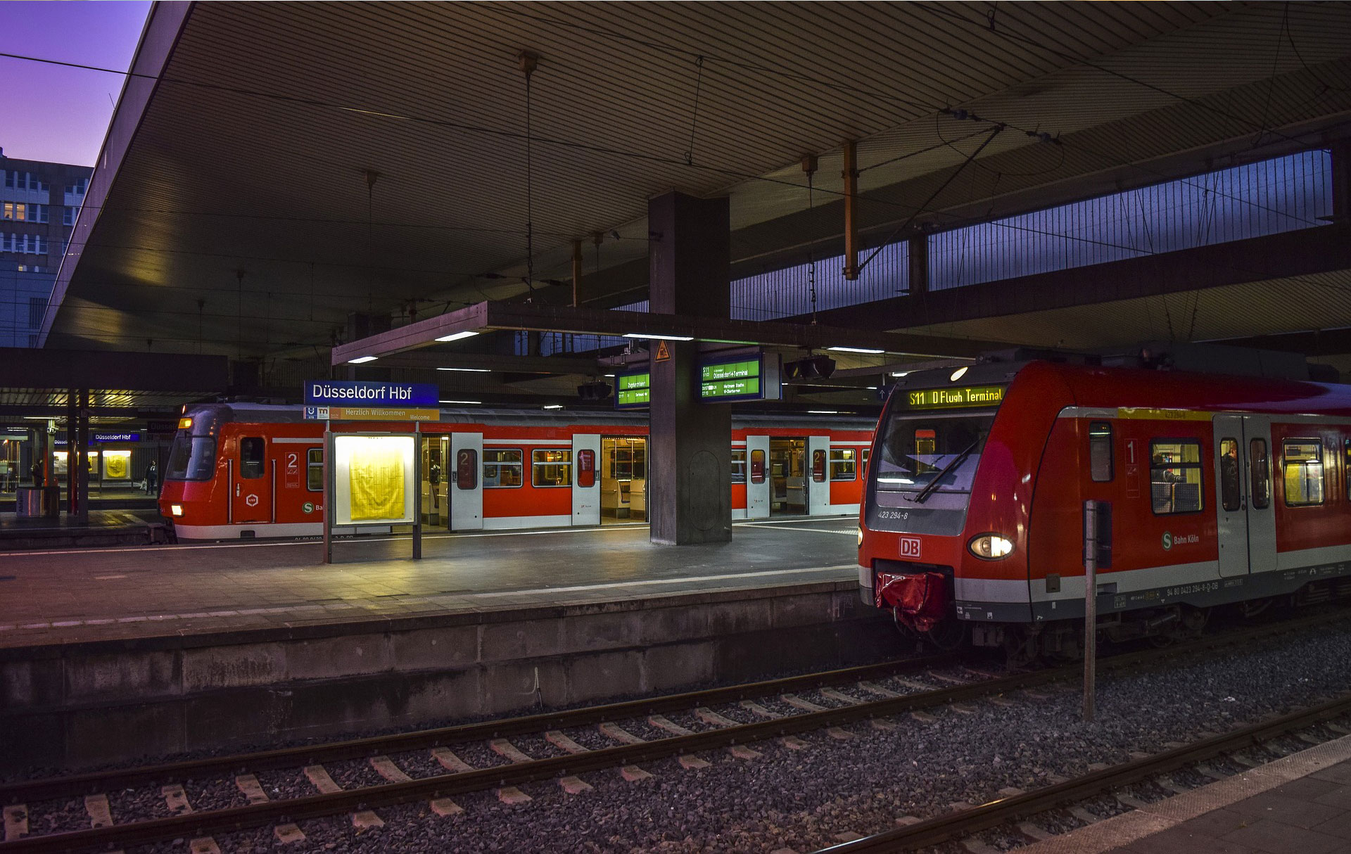 various usage tablet for Rail transportation